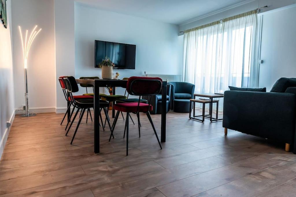Bel Appartement Au Bord De L'Allier Classe 4* ヴィシー エクステリア 写真